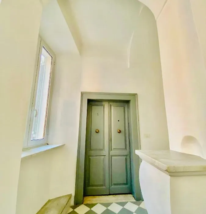 Garibaldi Home-1
